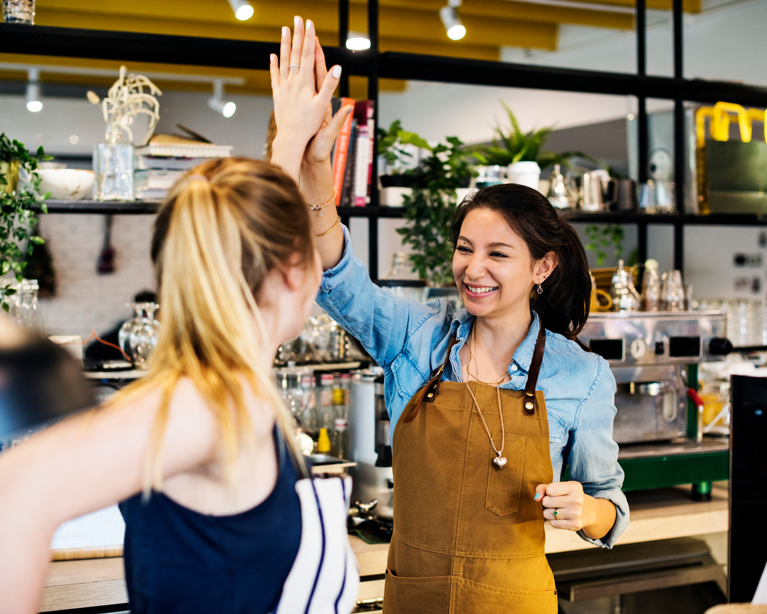 women at QIKI pay